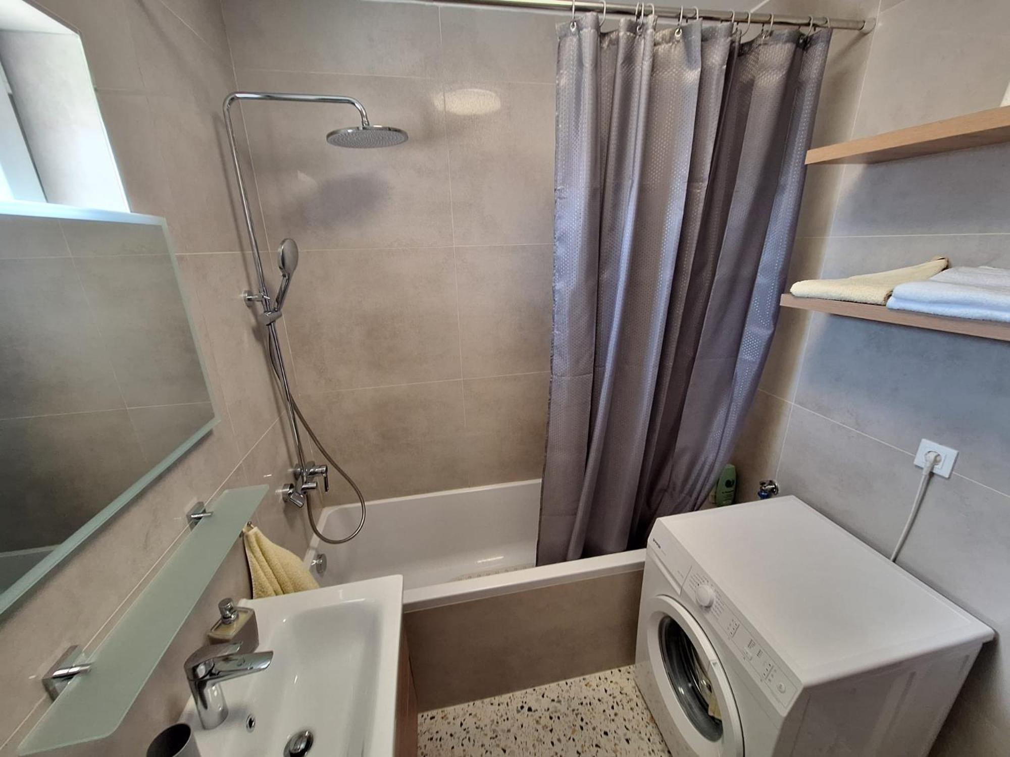 Apartment Doris Primošten Buitenkant foto