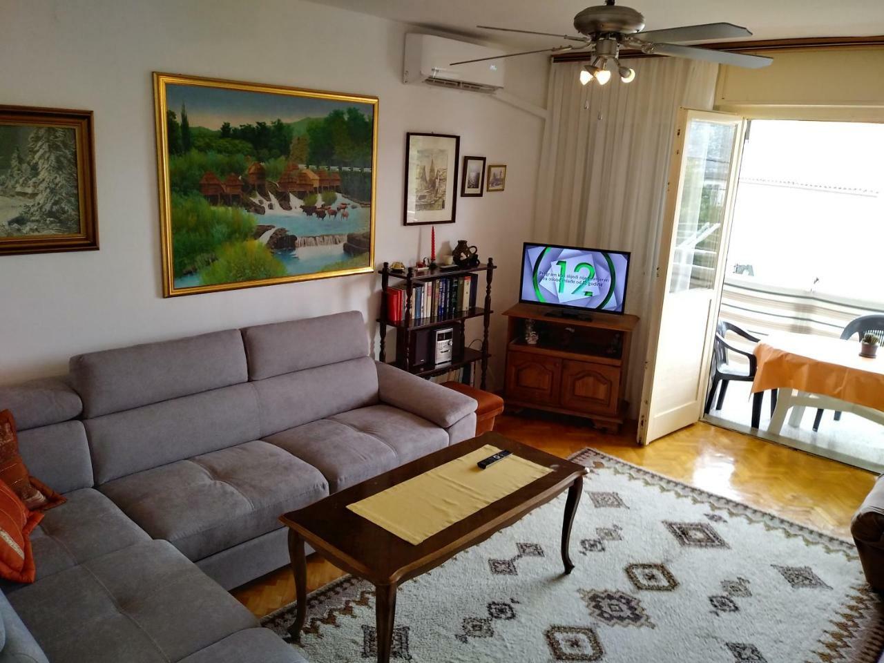 Apartment Doris Primošten Buitenkant foto